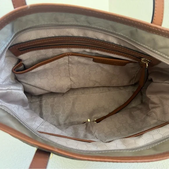 Michael Kors Tan and Brown Tote Bag - Picture 4 of 4